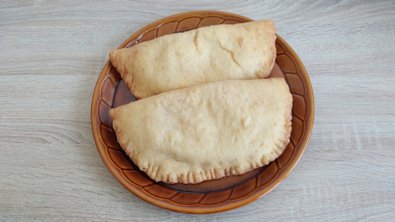 Rezept: Mini Calzone Weserbergland aus der Friteuse – LeakBuy